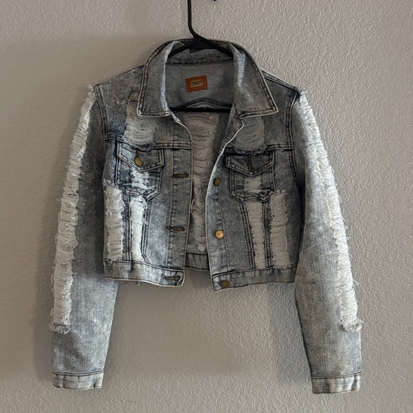 Paparazzi jeans Distressed Denim Jacket - Picture 2 of 7